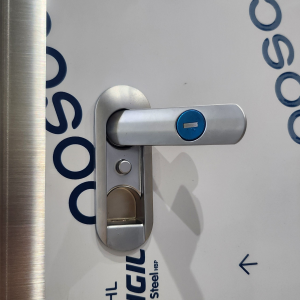 손잡이 및 잠금장치